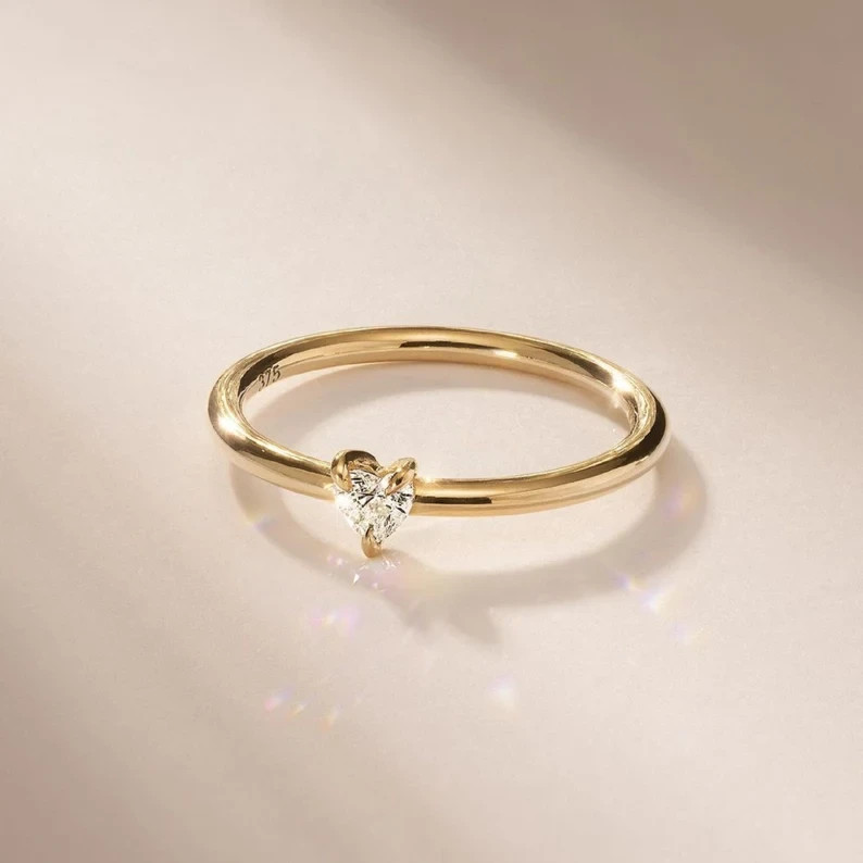 Heart Cut DEF I1-I3 Natural Diamond Birthday Ring 0.20Ct UGL 14K Yellow Gold