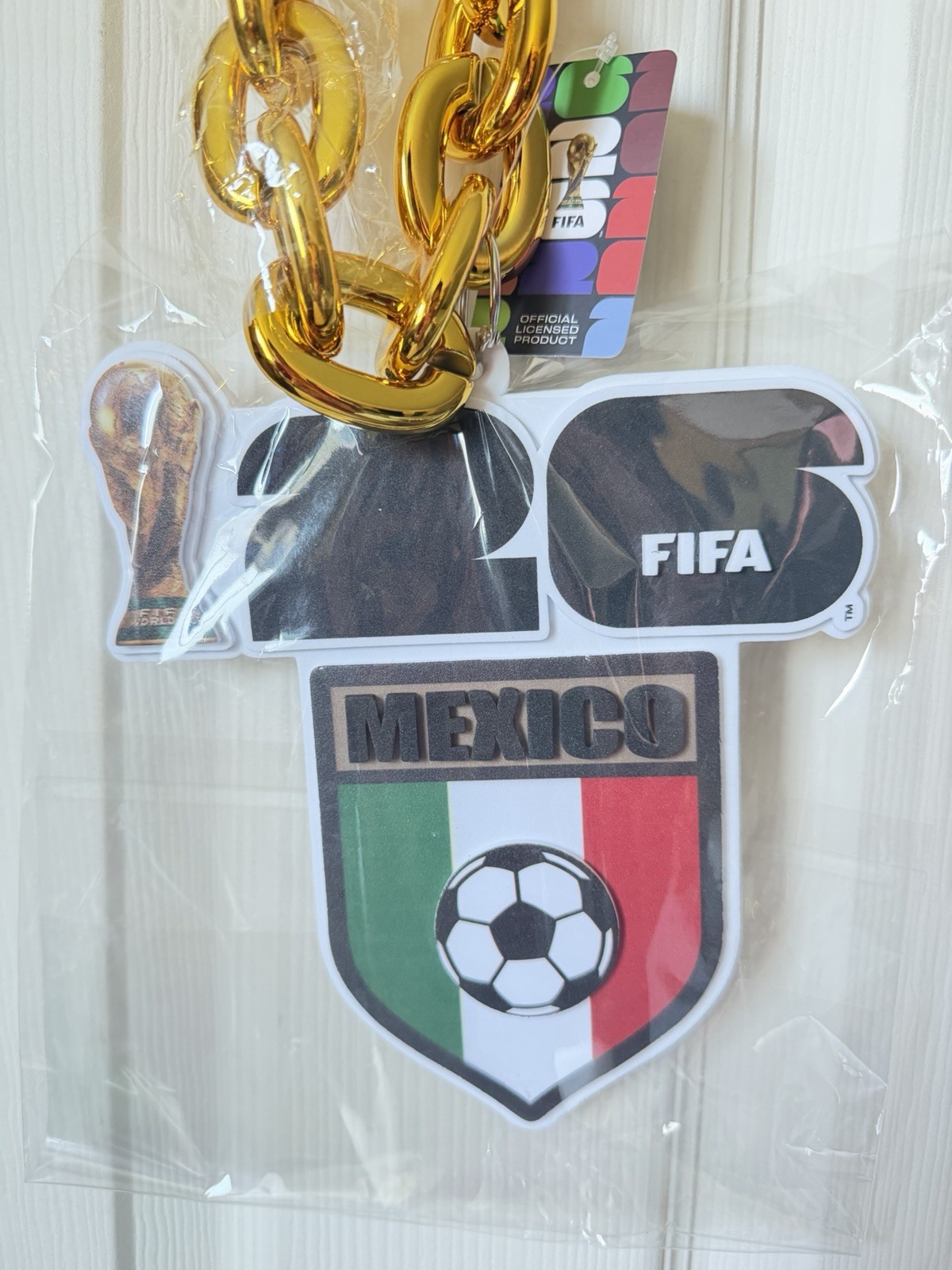 Official FIFA World Cup 26 Mexico 17” Chunky Gold Chain Necklace New