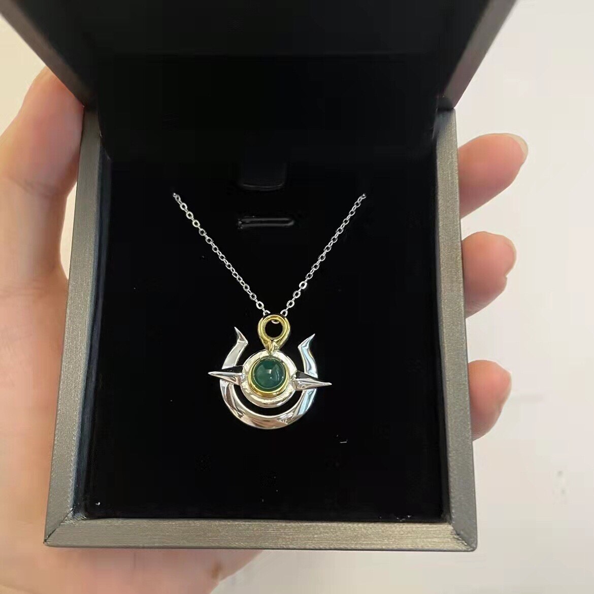 Moon Stone Regenerator Pendant Necklace League of Legends Male Female Necklace