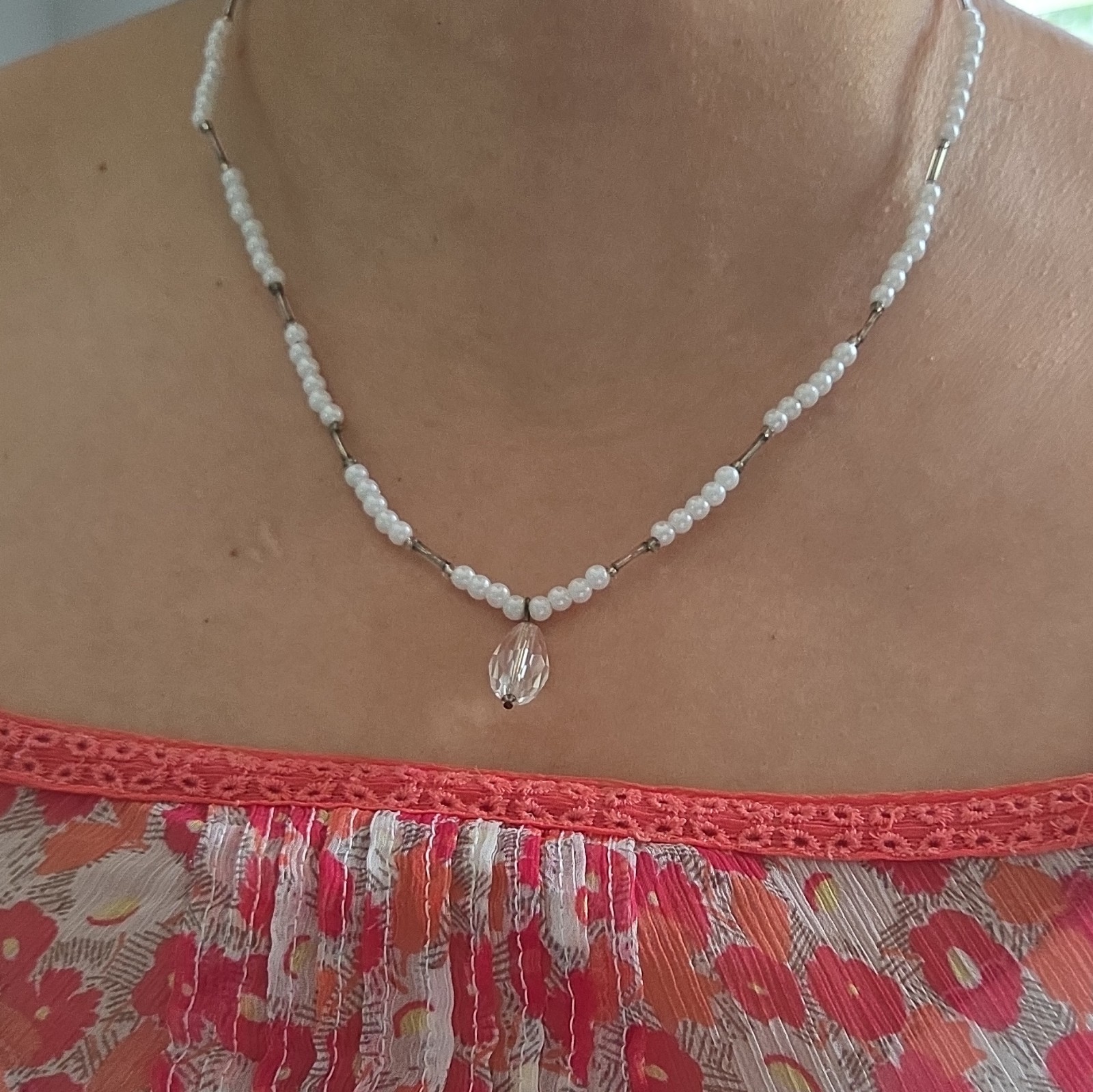 White Imitation Pearl Beaded Necklace, Ball/Bead Chain Teardrop Glass Charm