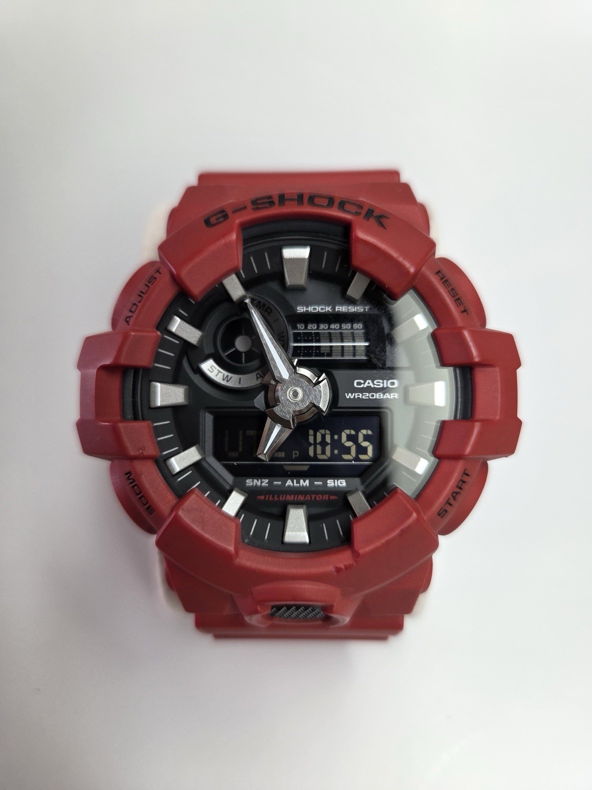 Casio G-Shock GA-700-4A 5522 Red Analog Digital Watch 200M Illuminator Works