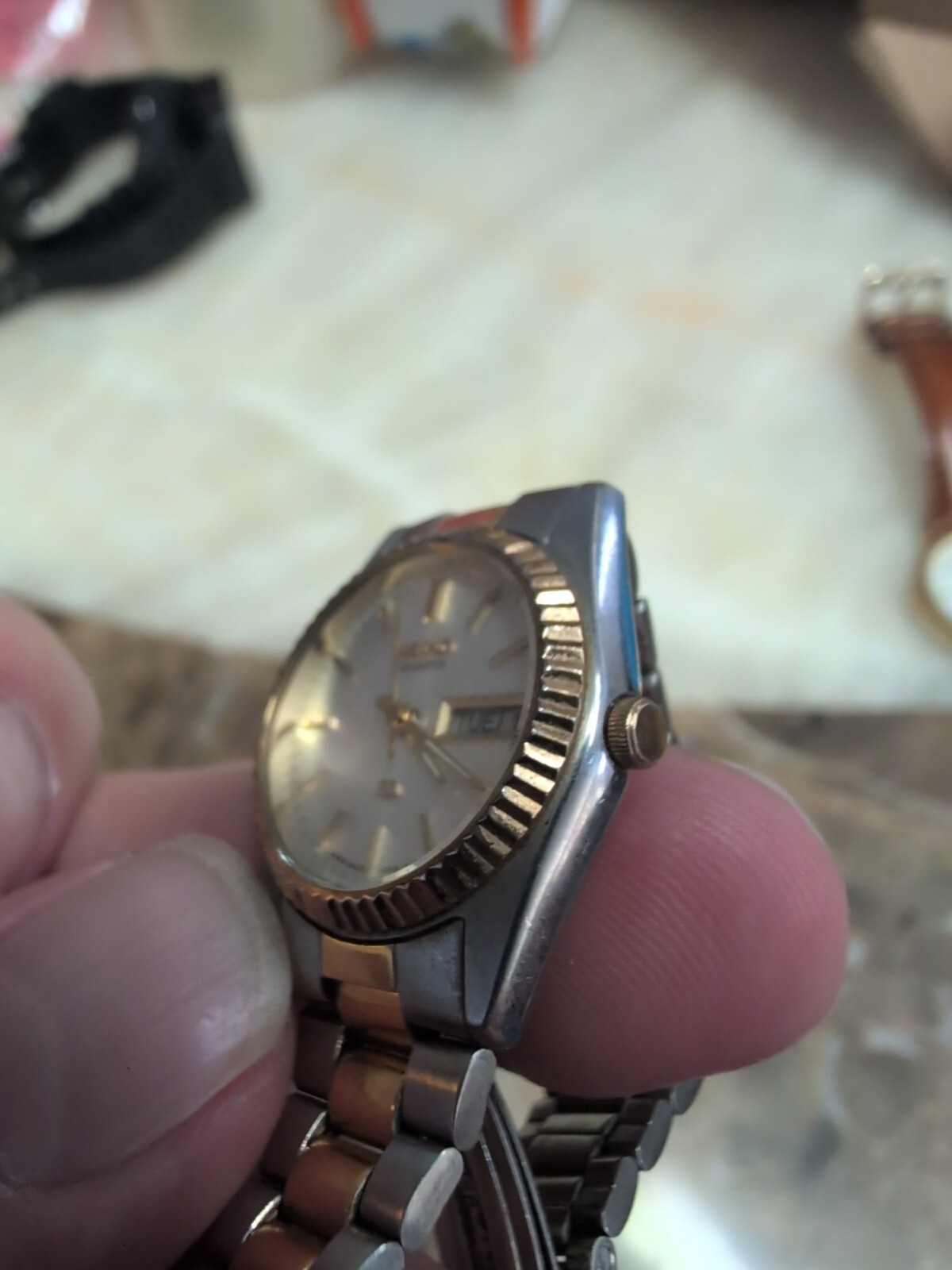 Seiko Watch Womens 2A23-0039 Needs Battery Returns Accepted