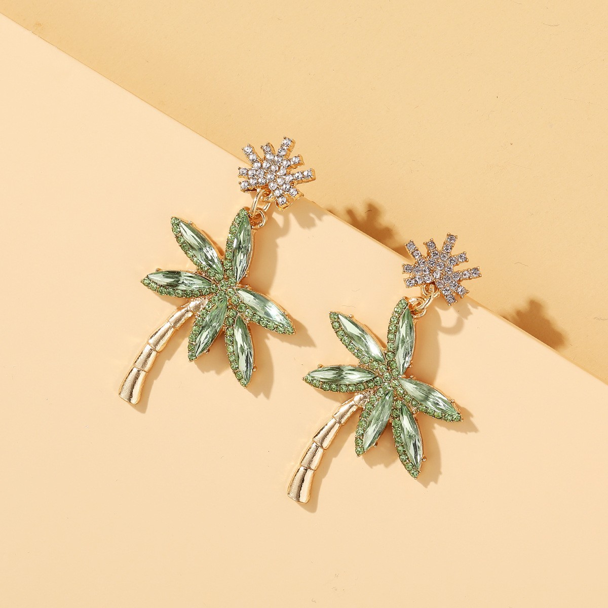 Women’s Bohemian Ear Studs Exquisite Rhinestone Coconut Palm Tree Alloy Earrings