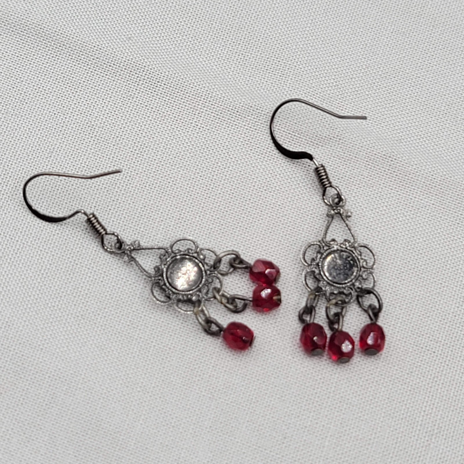 Red Rhinestone Goth Pierced Earrings Black Metal Dangle 1″ Lightweight