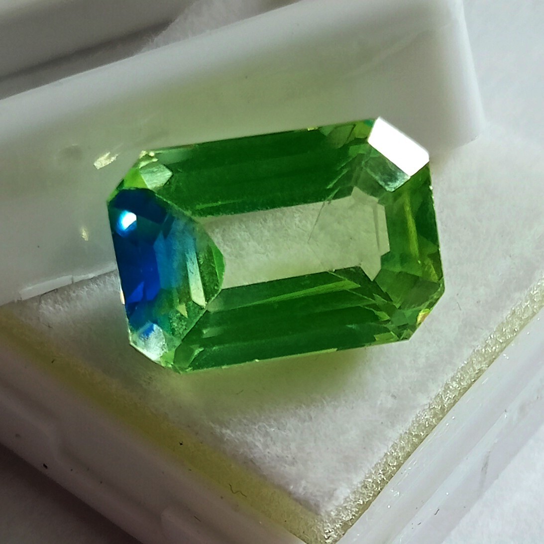 Excellent1 2.10Ct Emerald Cut Natural Pitambri Sapphire Certified Loose Gemstone