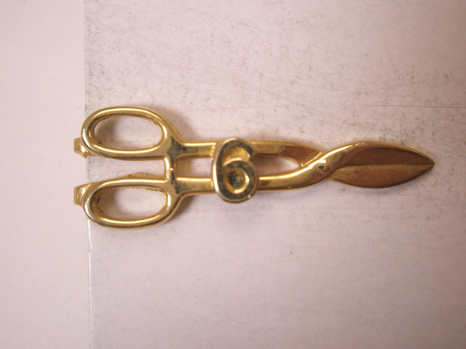 Tin Snips Sheet Metal Shears Vintage SMALL Tie Bar Clip fabrication tools