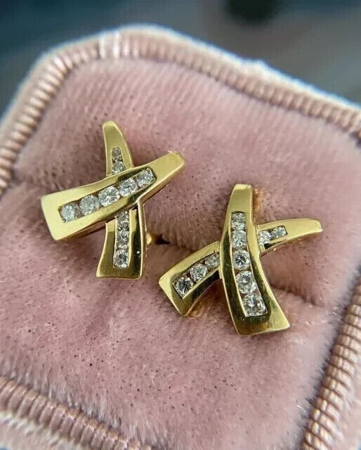 Round Simulated Diamond Women’s “X” Fancy Stud Earring In 14k Yellow Gold Plated