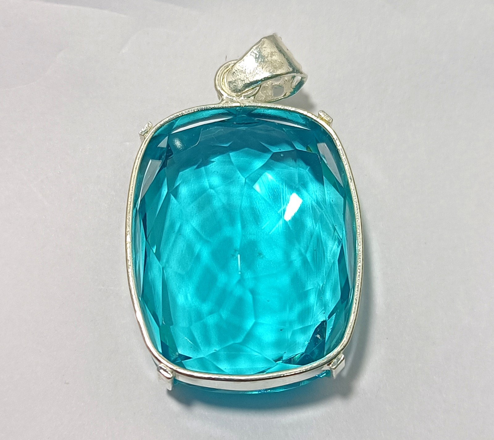 125.50 Ct Natural Blue Topaz 925 Solid Silver Pendant Certified Loose Gemstone