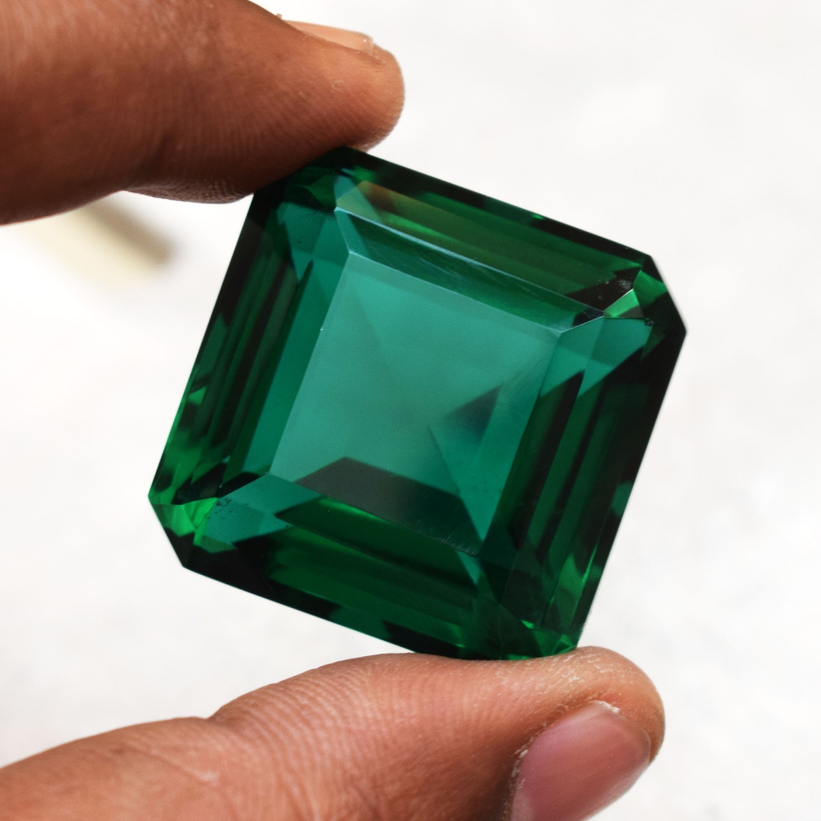 136.35 CT Muzo Green Emerald Octagon Cut Flawless Certified Loose Gemstone