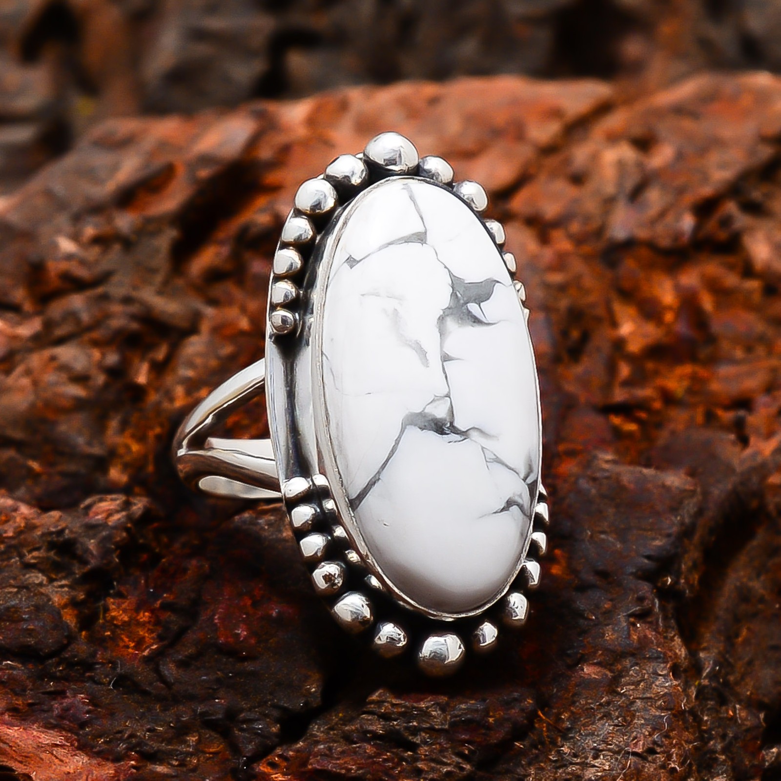 Natural White Howlite – United States Gemstone 925 Sterling Silver Ring S.7 R488