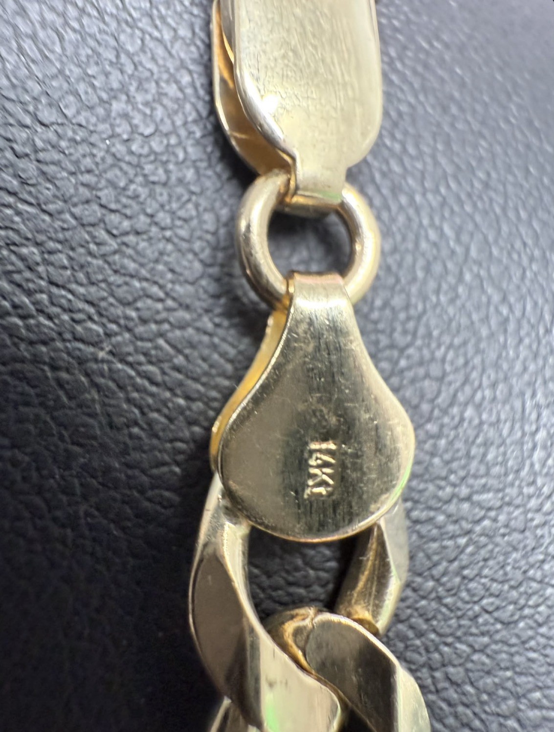 14K Solid Yellow GOLD Figaro link Chain Necklace 20″ inch Heavy 42.4 Grams 8.5mm