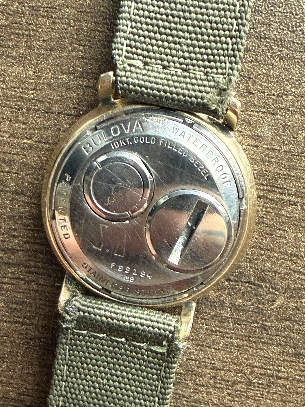 Bulova Accutron Spaceview 214 Vtg 1960’s Tuning Fork Watch – Hums, Runs Briefly