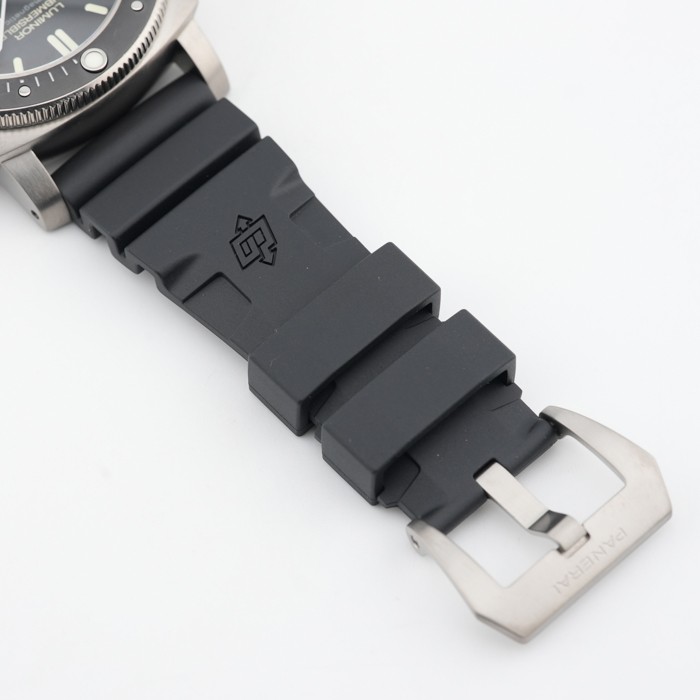 OFFICINE PANERAI Submersible 1950 Amagnetic 3-Day Automatic Titanium 47mm PA…