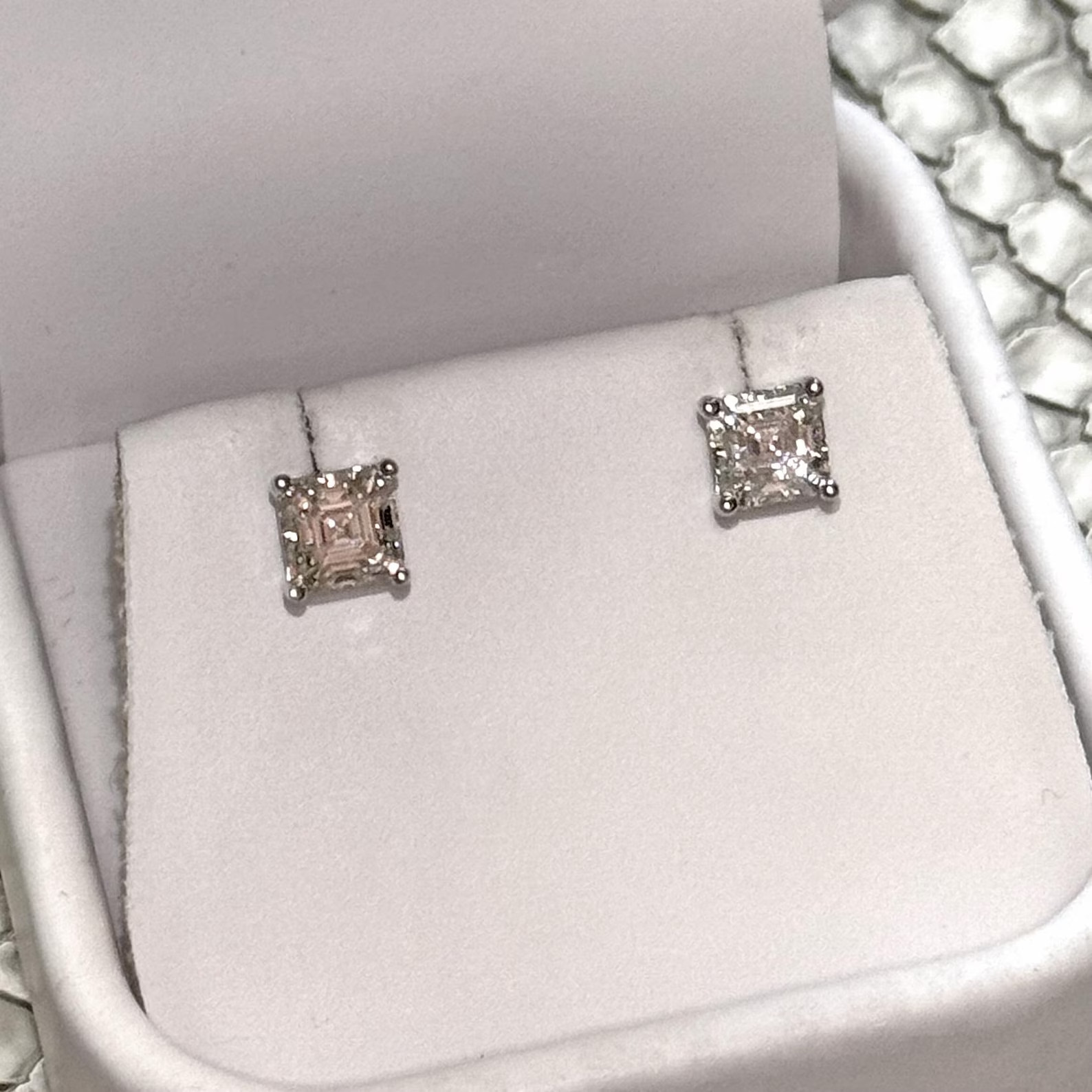2CT DEF Moissanite GRA Certified Asscher Cut Solitaire Stud Earrings 925 Silver