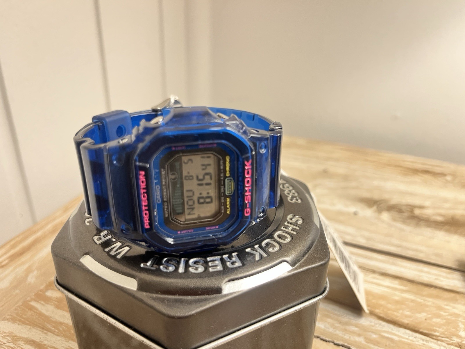 *MINT* Casio G-SHOCK Blue Digital Resin Watch GLX5600c-2 w/ Box Manuals
