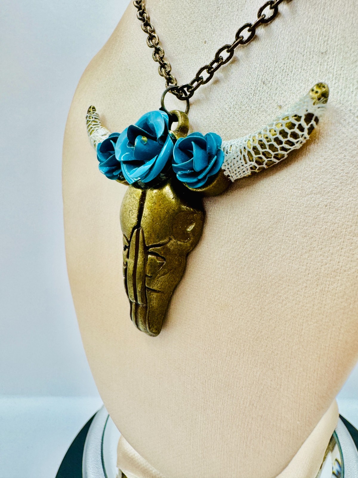 Unique!! 3pc Southwestern Steer Necklace, Crystal Skull, Faux Turquoise Earrings
