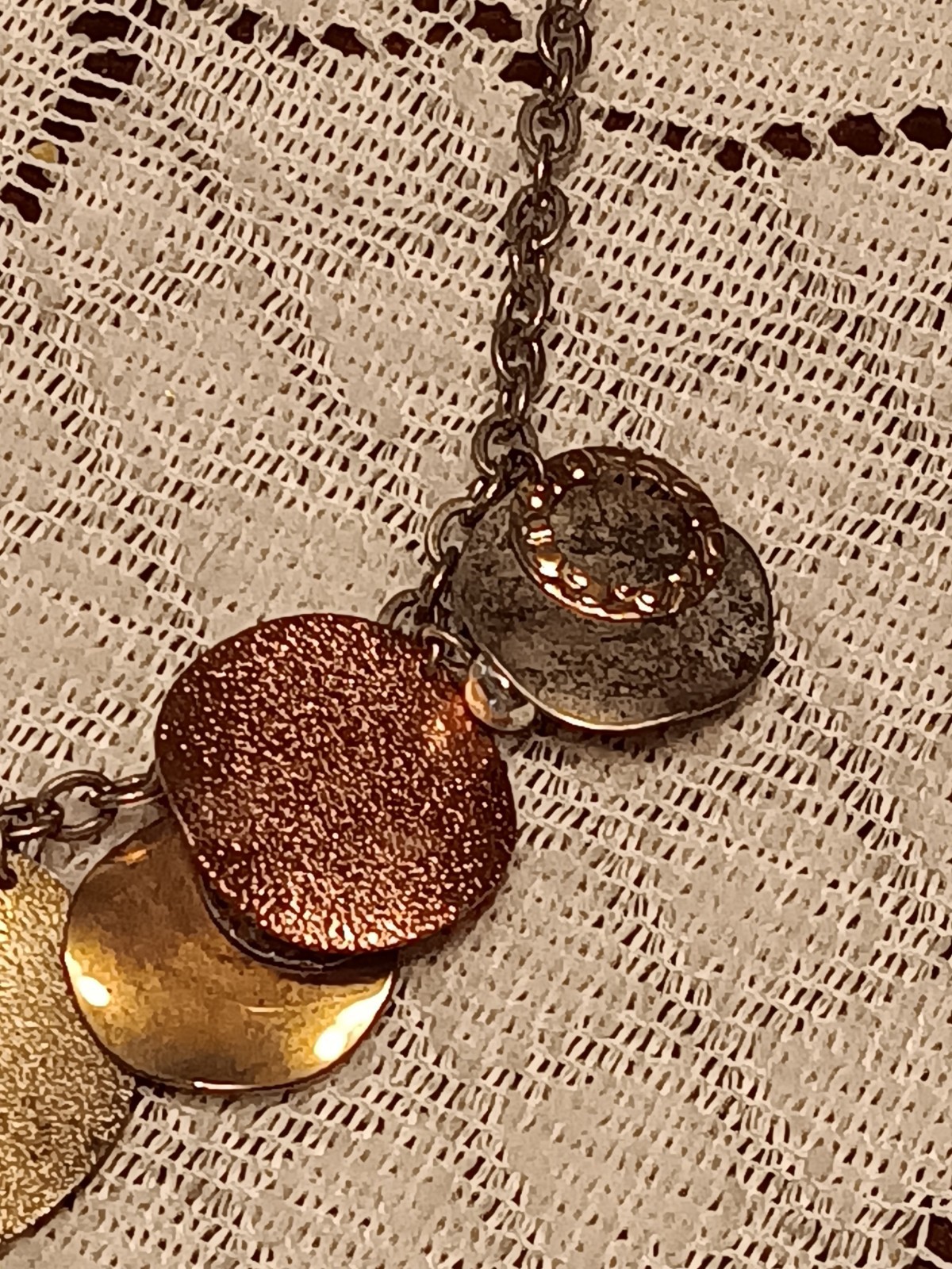 Gold & Copper Tone Round Link Chain Necklace w/ Round Charm Pendant – Lobster