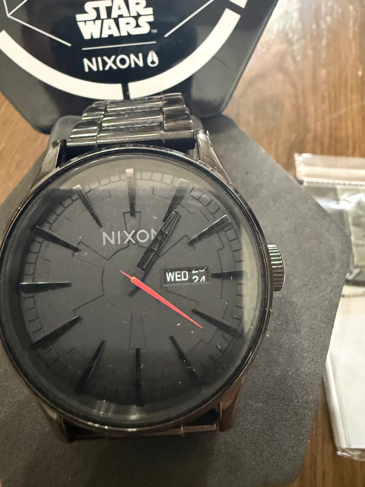 Nixon Sentry SS Star Wars Darth Vader Black Watch w/ Box, Manual & Extra Links