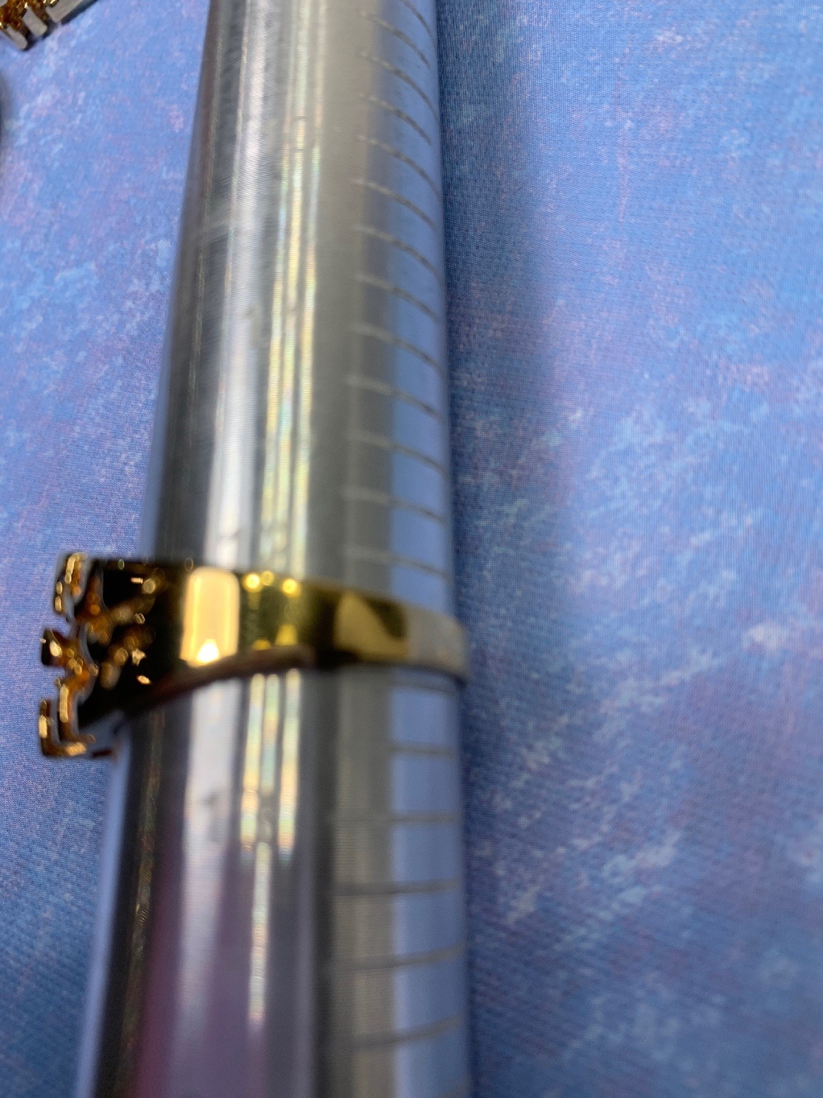 Signed SETA male or female ring with clear crystal, goldtone (NOS without tags)