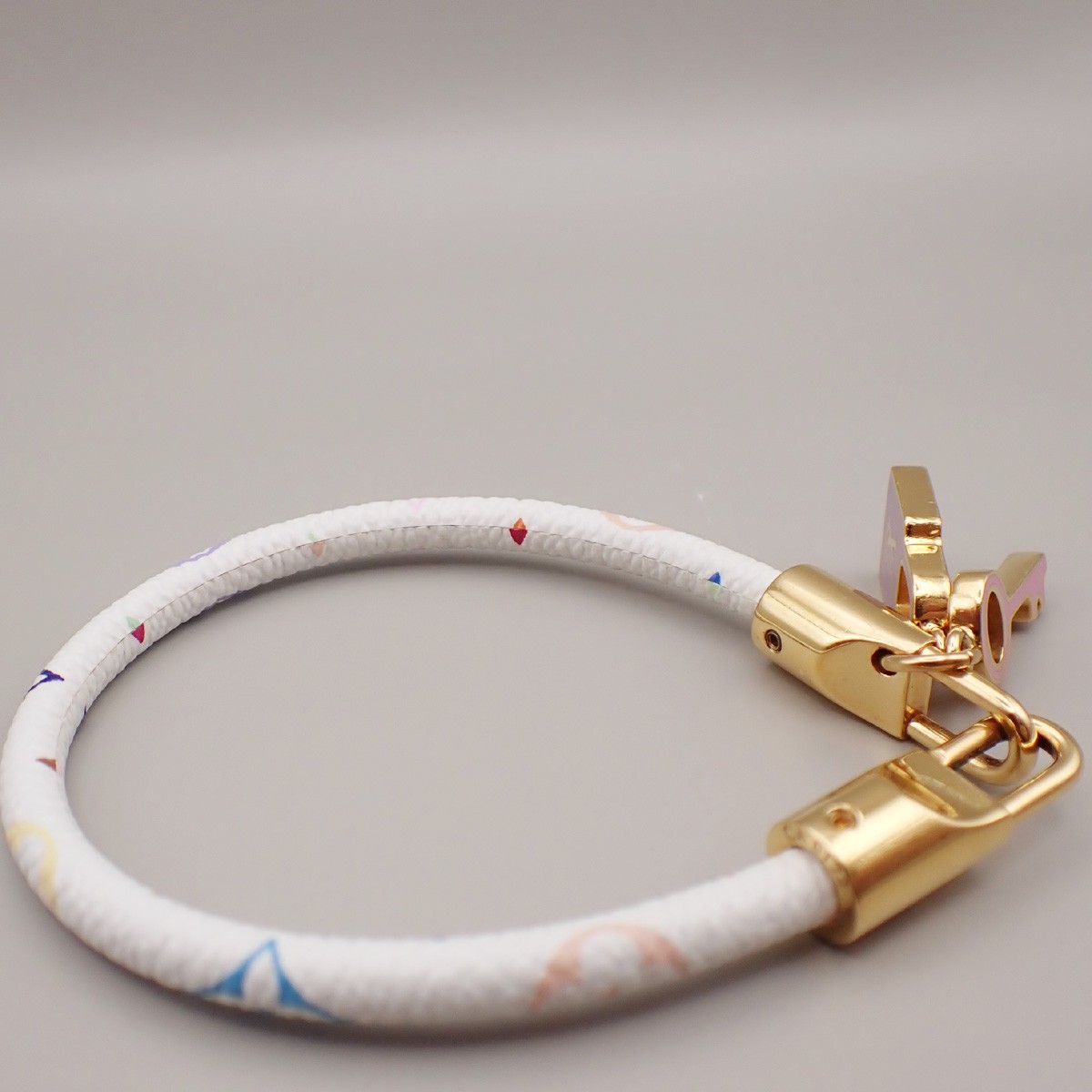 LOUIS VUITTON Luck It Bracelet Bracelet Monogram Multicolore WE M6604F 34KD205