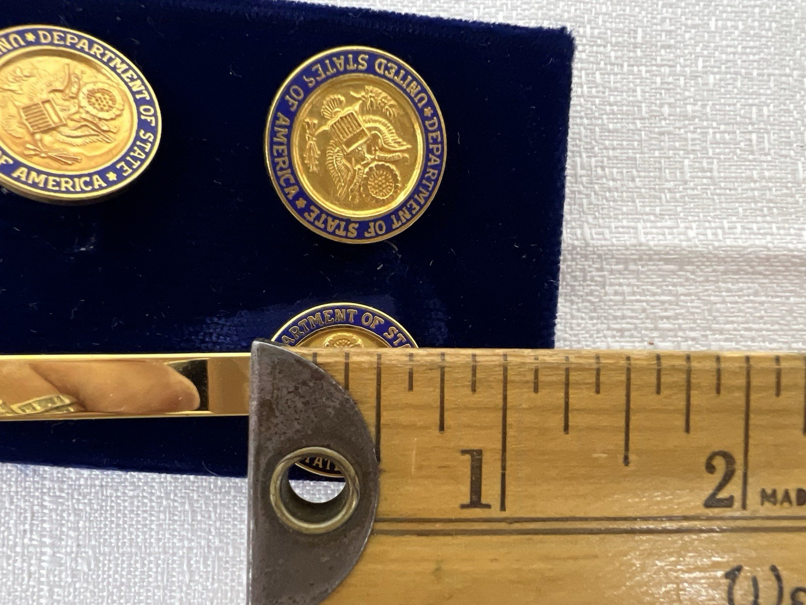 Vintage U.S. State Department Cuff Links and Tie Bar – Gold Tone 1970s