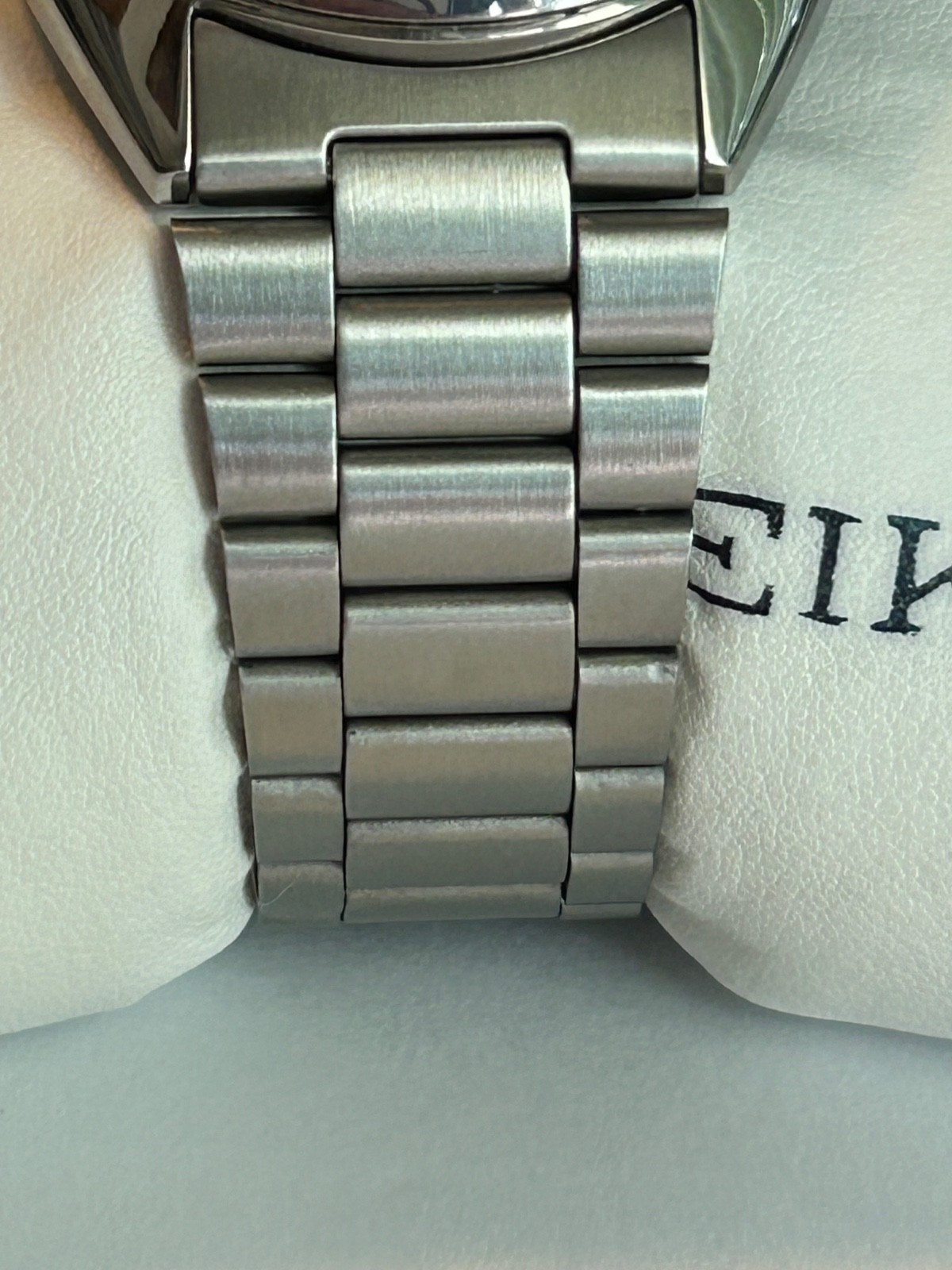 Seiko mens watch SNXS75 -Very Good shape-please read description