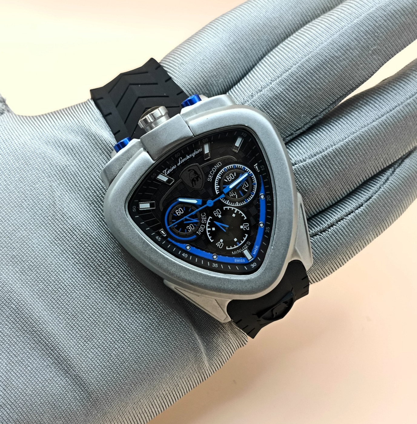 Amazing Tonino Lamborghini Chronograph Black Dial Refurbished Men’s Wrist Watch