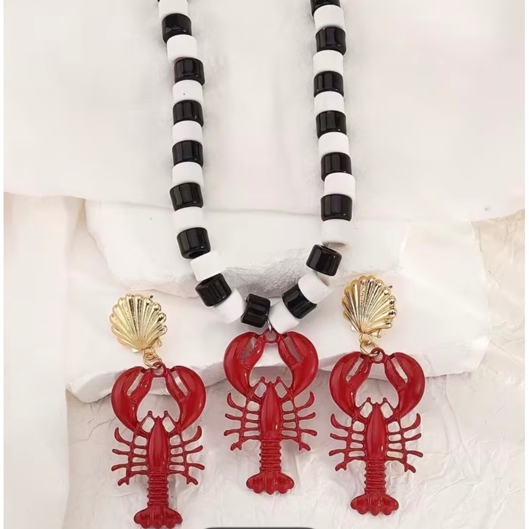 Lobster Jewelry Women OS Red NEW Nautical Shell Earrings