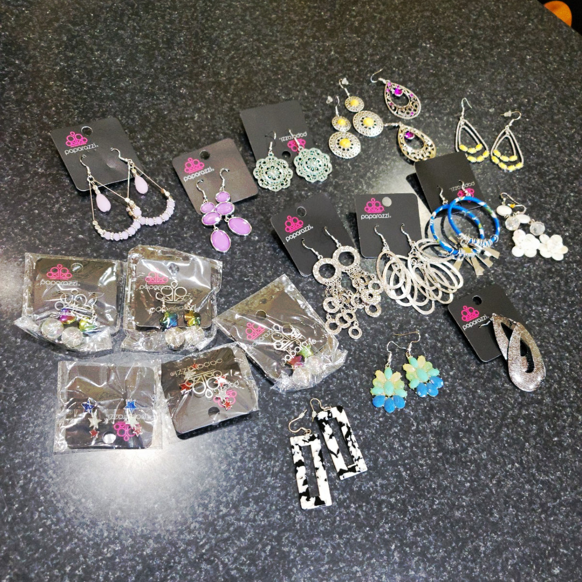 Paparazzi Women’s Fashion Earrings Mixed Lot 14 Pairs Multicolor Mixed Materials