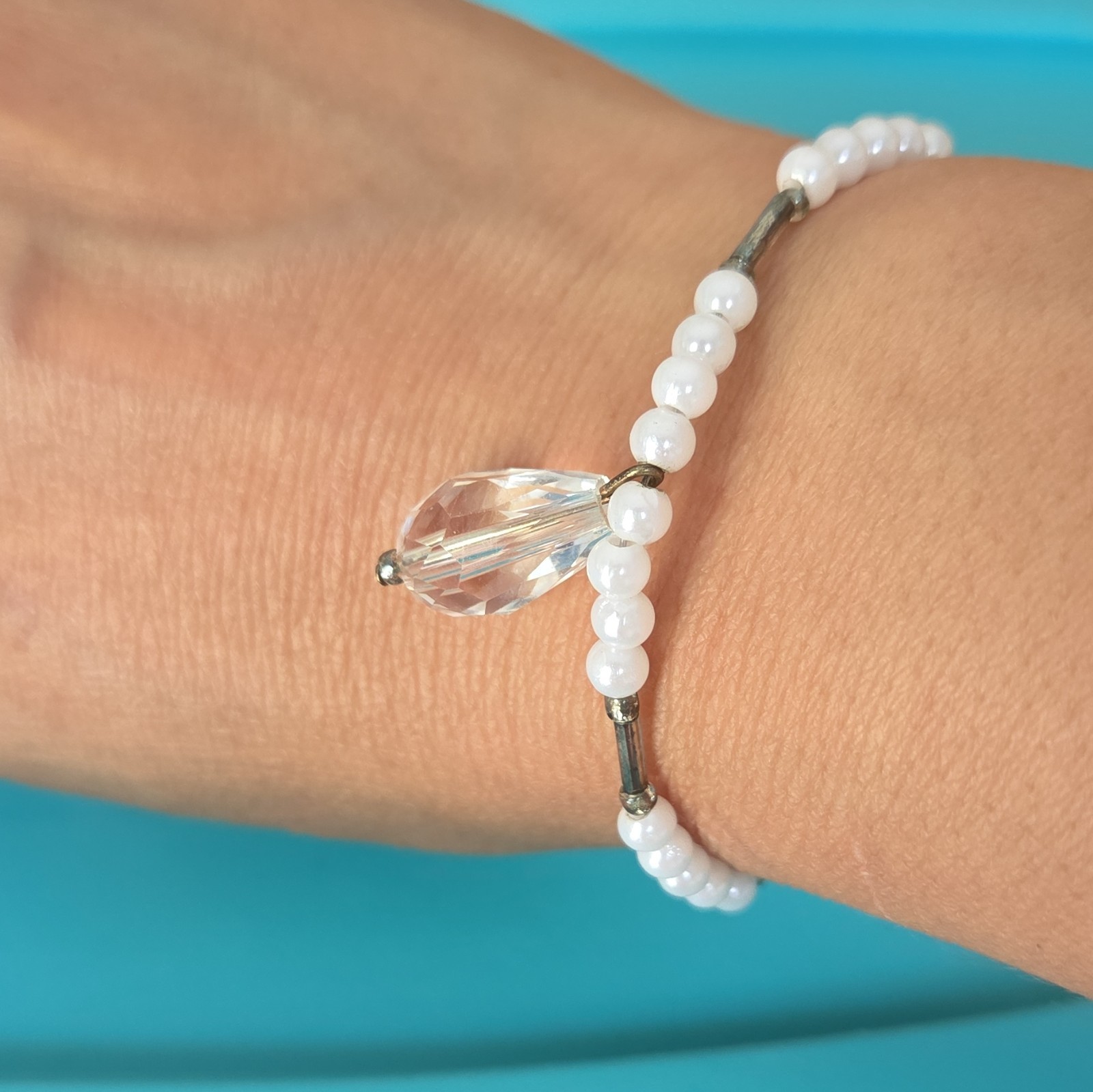 White Imitation Pearl Beaded Necklace, Ball/Bead Chain Teardrop Glass Charm