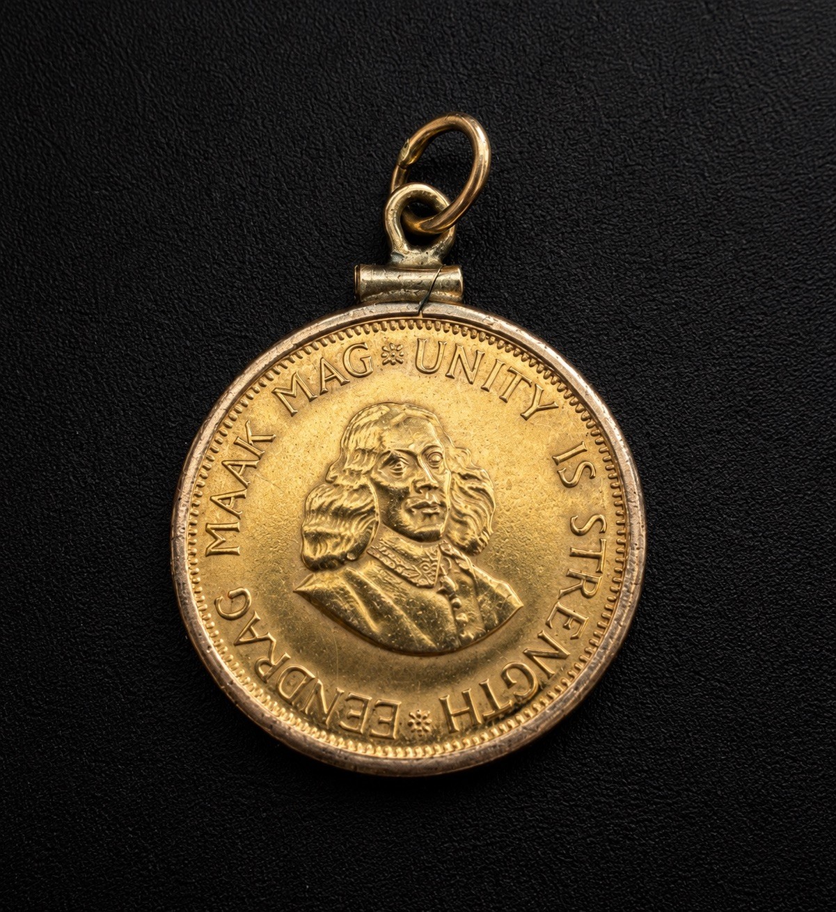 1962 South Africa 2 Rand 22K Gold Coin Pendant 9.2g Bullion Jewelry