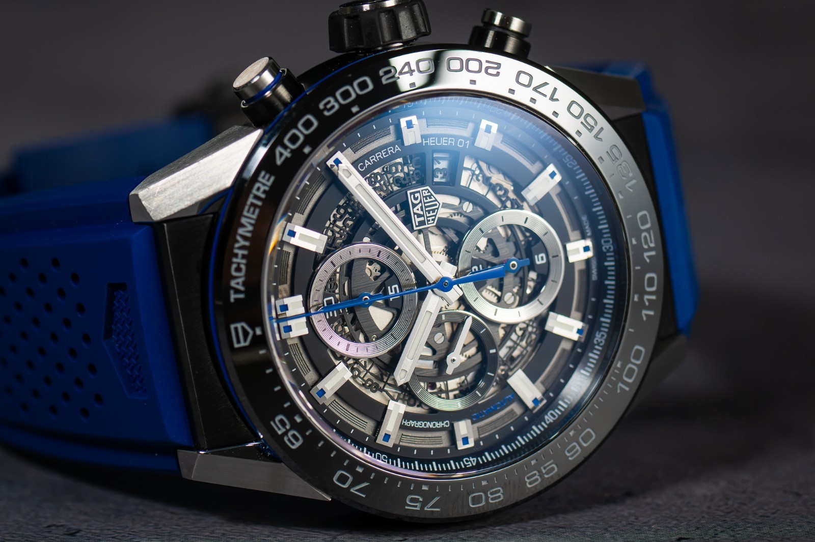 TAG Heuer Carrera Calibre Heuer 01 Chronograph w/ Blue Accents CAR2A1T.FT6052