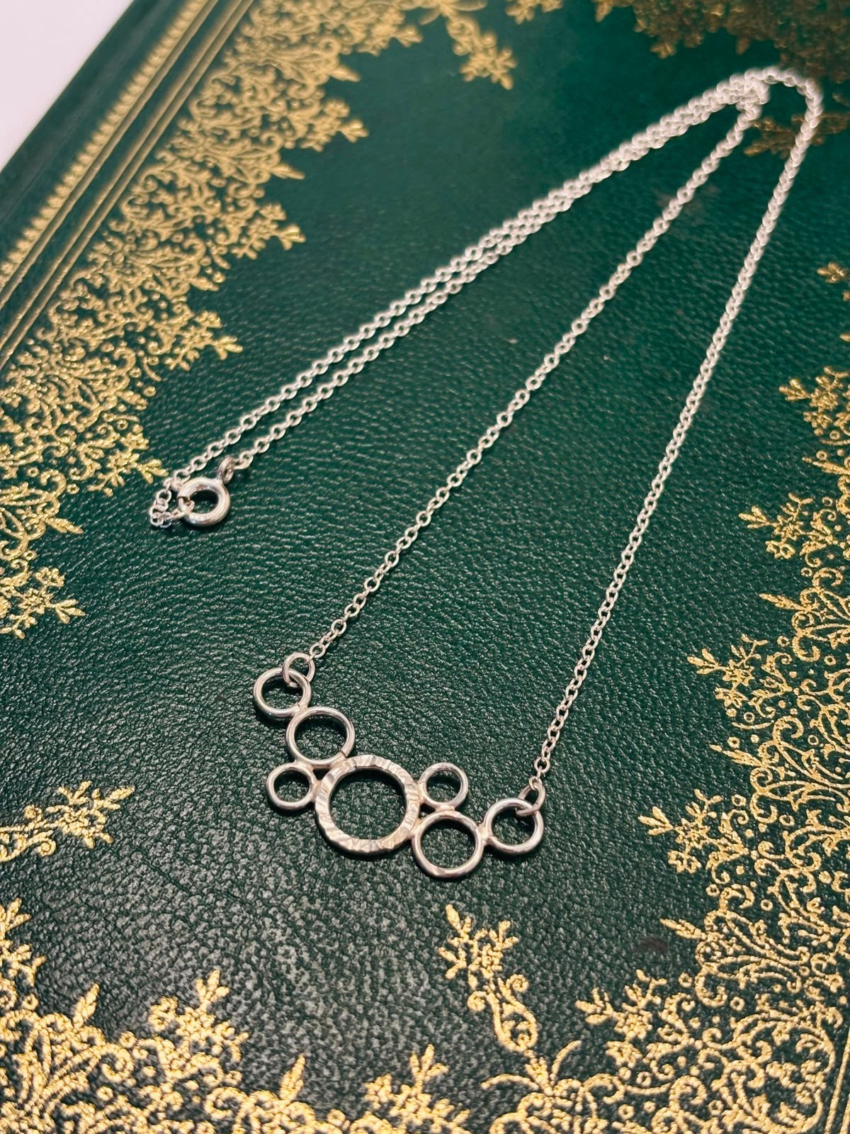 925 Silver 34x14mm Bubble Multi Ring Pendant 18 inch chain Hand Made In UK HMJ48