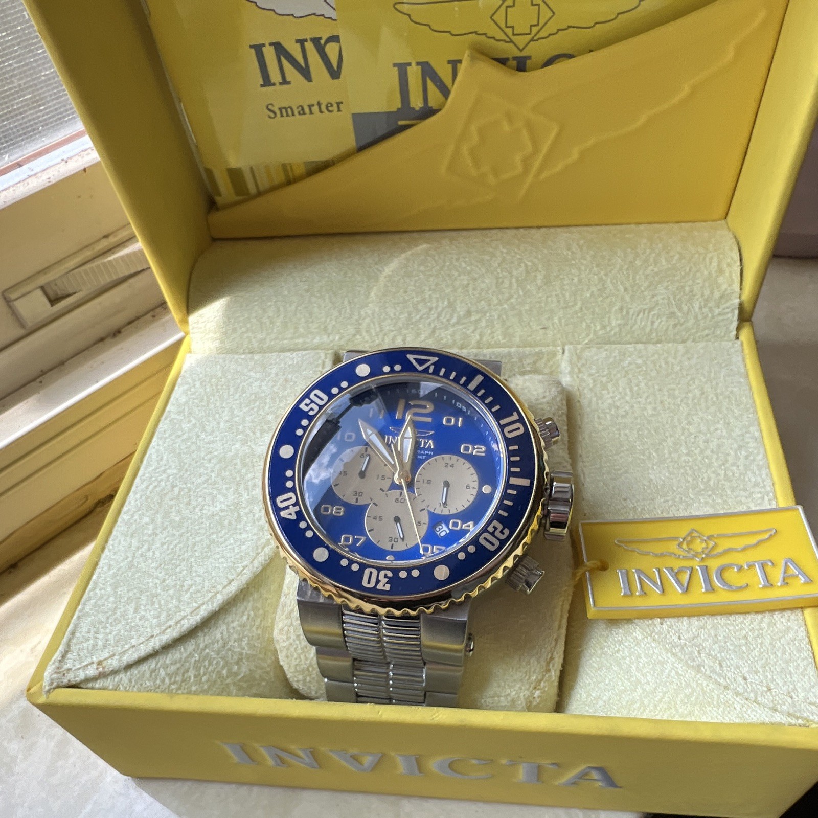 Invicta Pro Diver Men’s Quartz Chronograph Date Blue Dial Steel Bracelet 100m