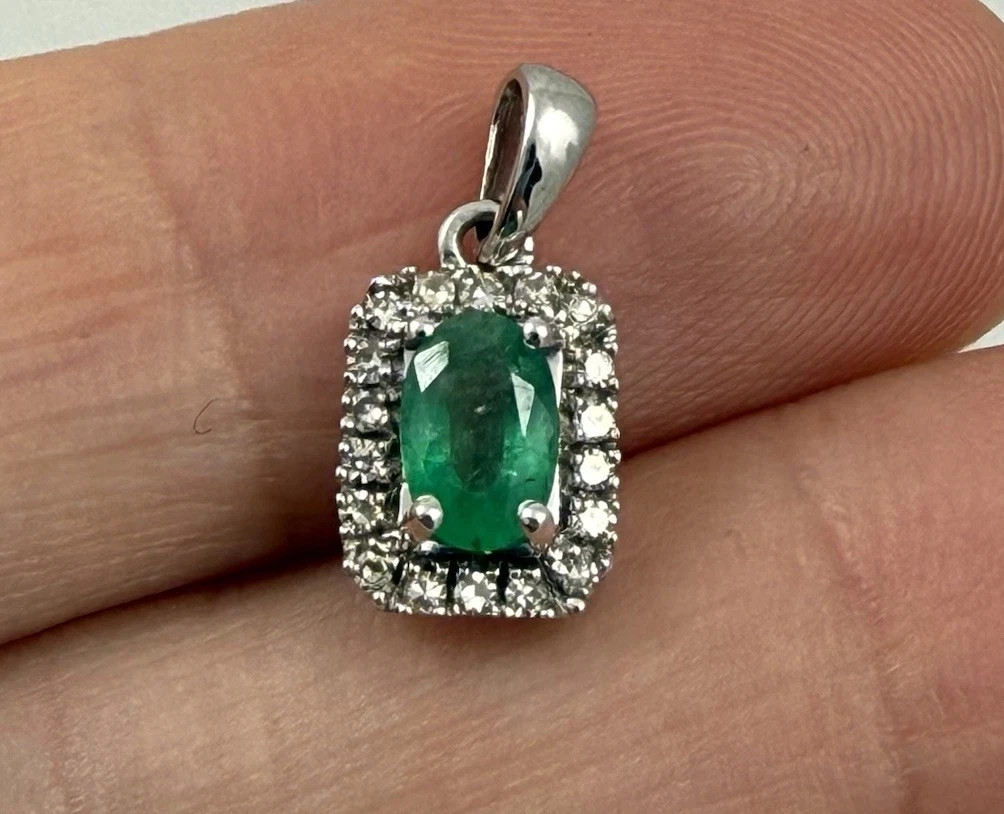 3.75 Ct Oval Cut Emerald Pendant Wedding Pendant 14k White Gold