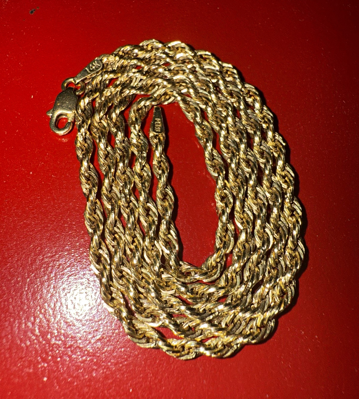 14k yellow gold chain Peruvian style 2.7 grams 20inches