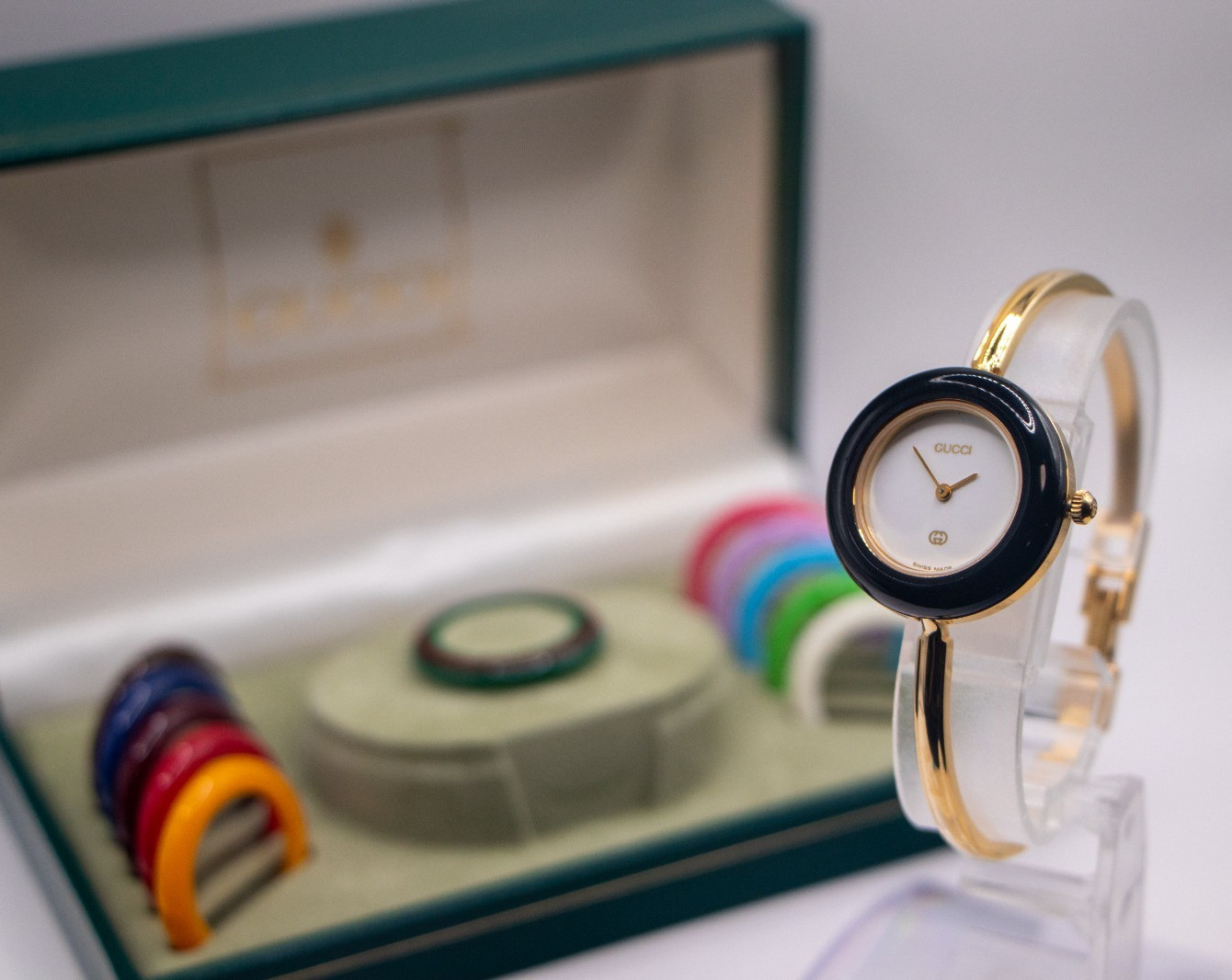 [TOP MINT]GUCCI Change Bezel 11/12.2 1100L Gold Vintage Quartz with Box ＆ Paper