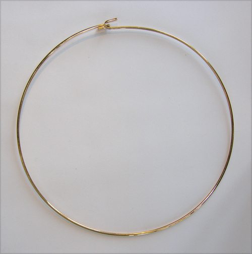 AWESOME METAL CHOKER NECK WIRE ROUND CIRCULAR 16 gauge wire GOLD TONE