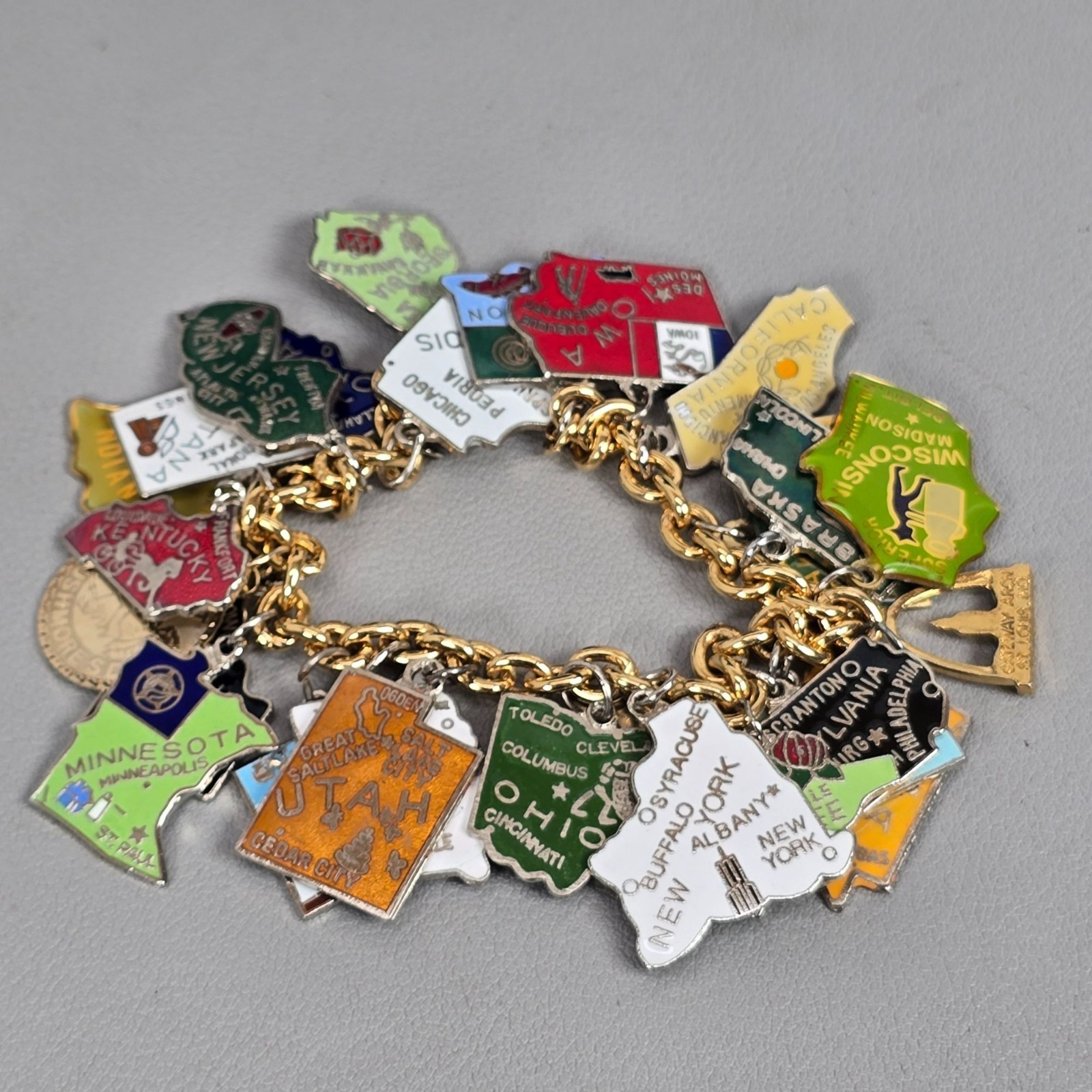 United States Silver/Gold-Tone Enamel Travel Charm Bracelet W/ 27 State/Places
