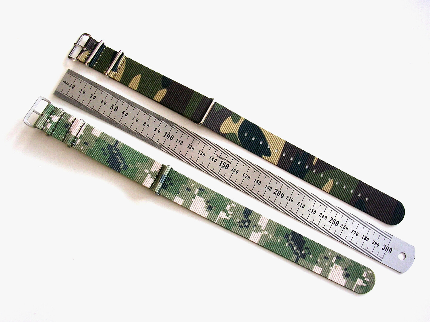 NATO ® CAMO Ballistic nylon G10 watchband Military strap RAF stitched IW SUISSE