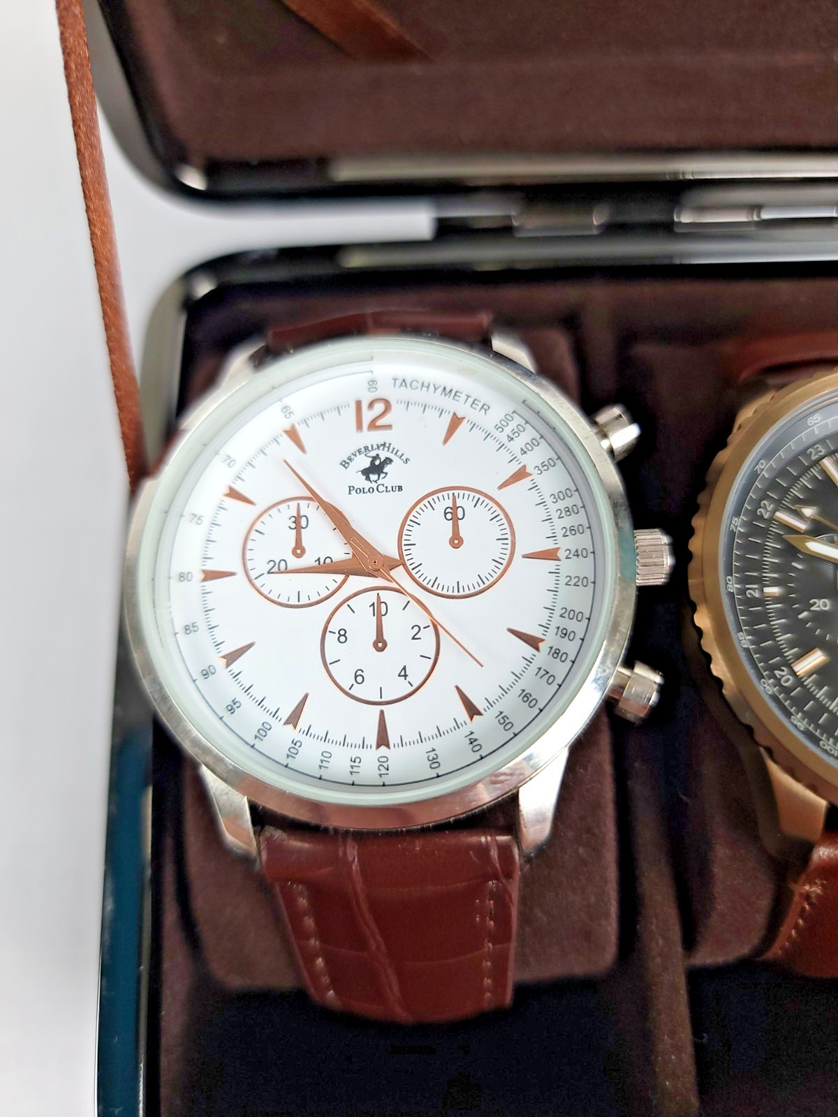 Men’s Watch Collection Lot of 4 with Case includes 1 Michael Kors