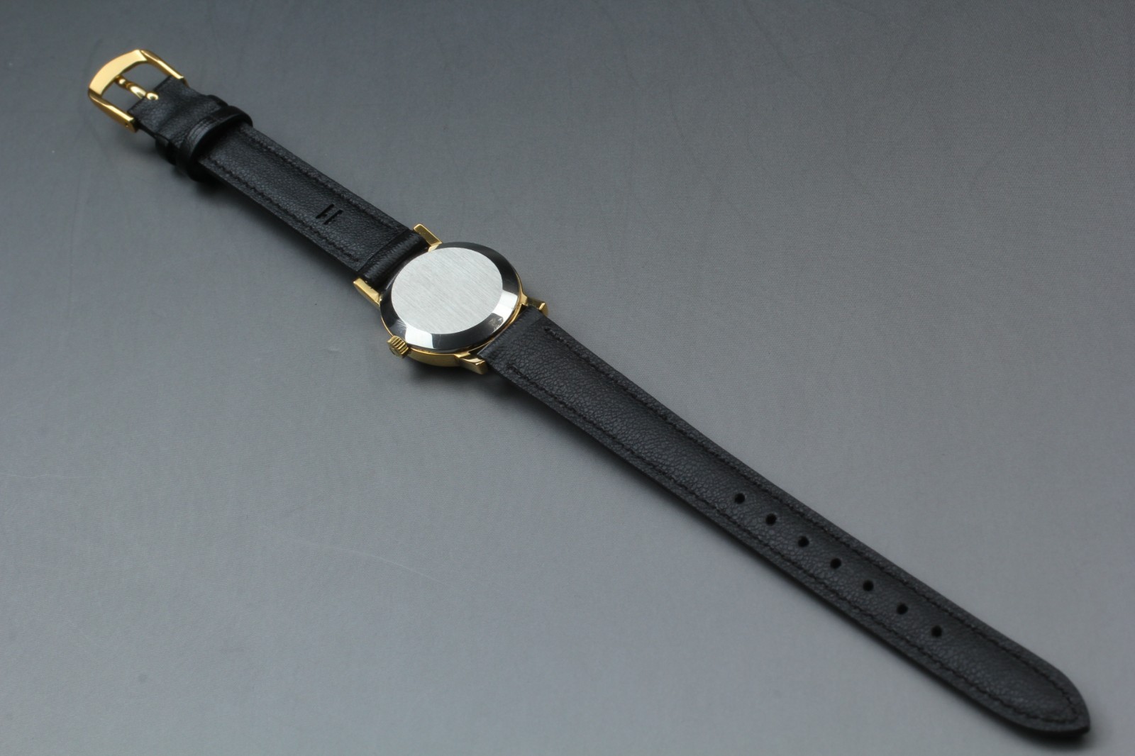 [Almost MINT] Vintage 1982 OMEGA Geneve Cal.485 Hand Winding Gold Women’s Watch